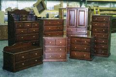 Early American Bedroom Furnishings