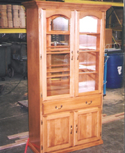 2-Door Display Hutch