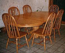 Single Pedestal Round Table with Windsor Chairs